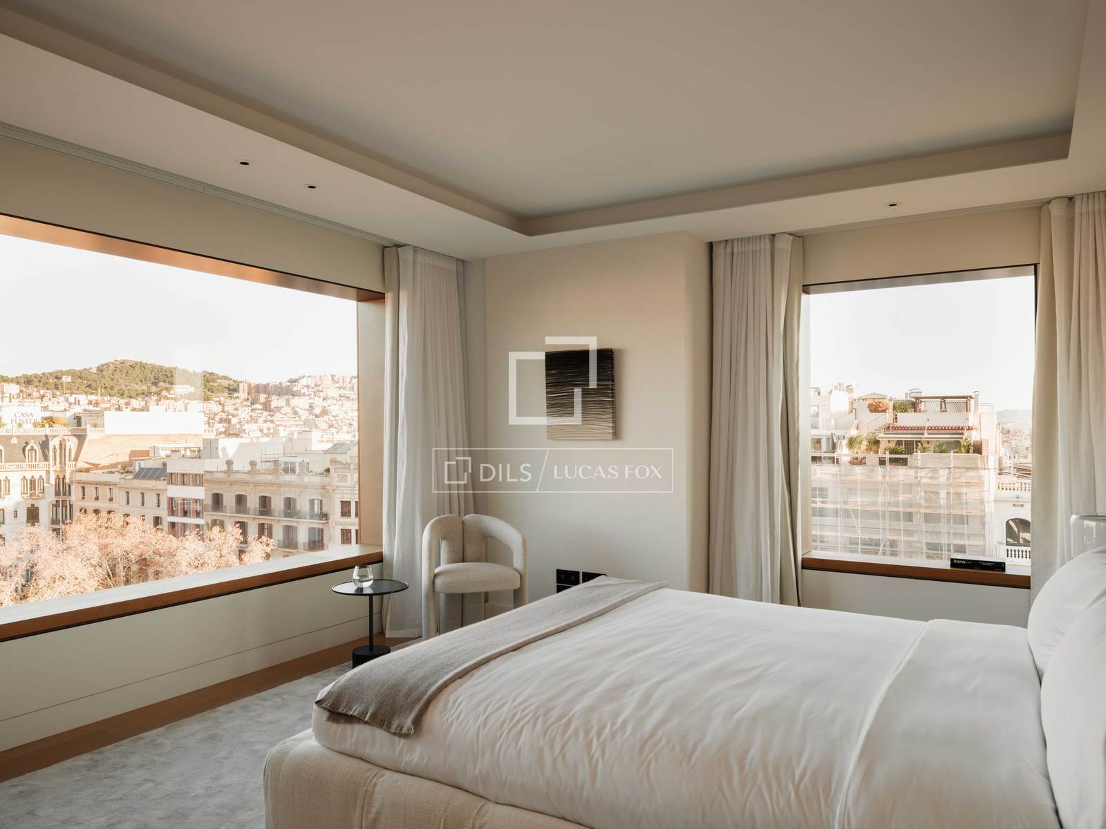 Huoneisto Barcelona, Espanja 2 makuuhuonetta, 235 m2 No. 150691