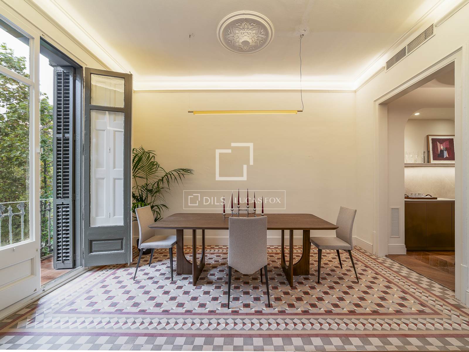 Huoneisto Barcelona, Espanja 3 makuuhuonetta, 148 m2 No. 150690