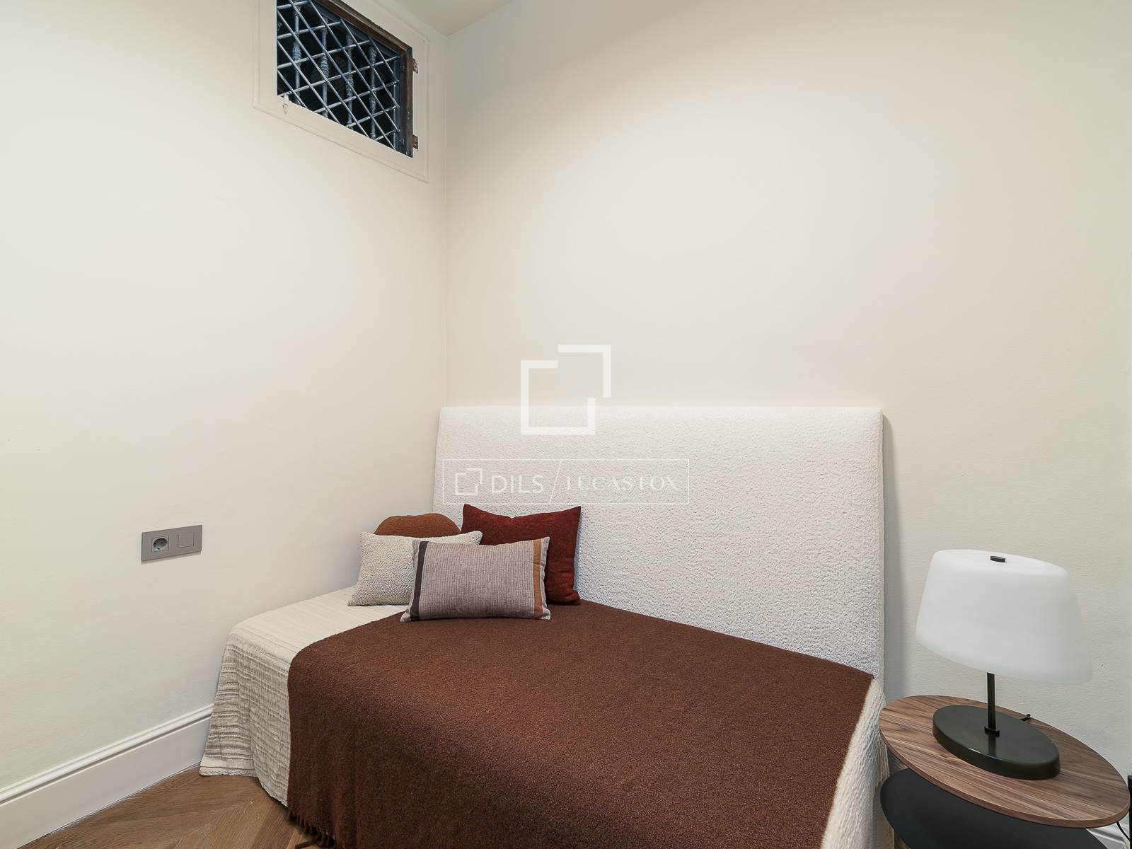 Huoneisto Barcelona, Espanja 3 makuuhuonetta, 148 m2 No. 150690
