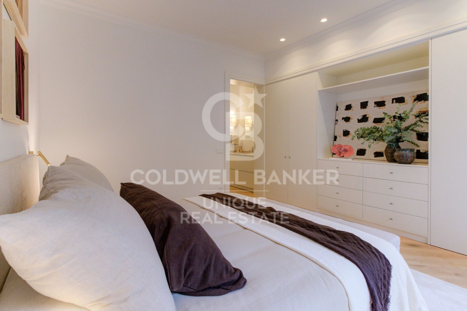 Dzīvoklis Madrid, Spānijā 2 istabas, 212 m2 Nr. 159520