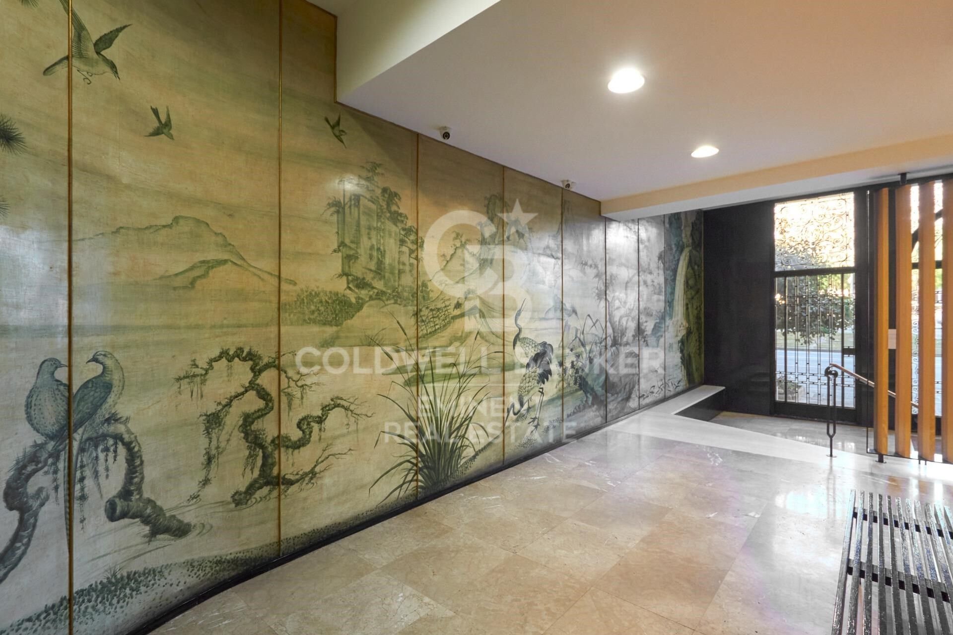 Apartment in Barcelona, Spain 4 bedrooms, 283 sq.m. No. 159519
