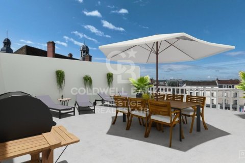 Kattohuoneisto Barcelona, Espanja 6 makuuhuonetta, 260 m2 No. 159517