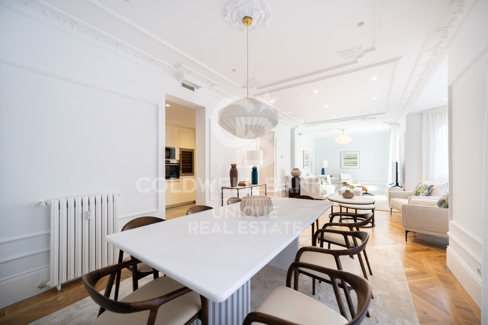 Huoneisto Madrid, Espanja 3 makuuhuonetta, 192 m2 No. 159164