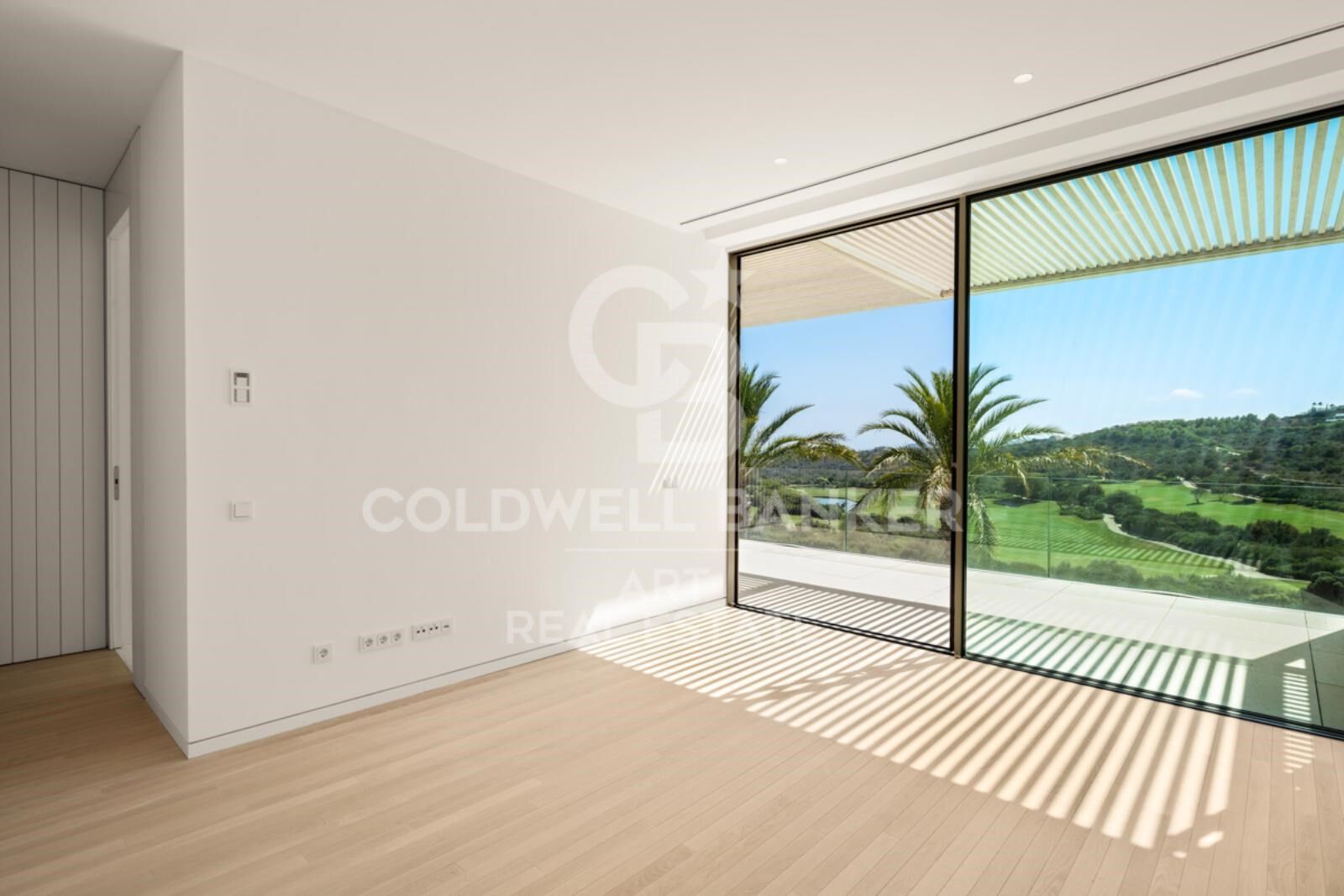 Talo Casares, Malaga, Espanja 4 makuuhuonetta, 552 m2 No. 159166