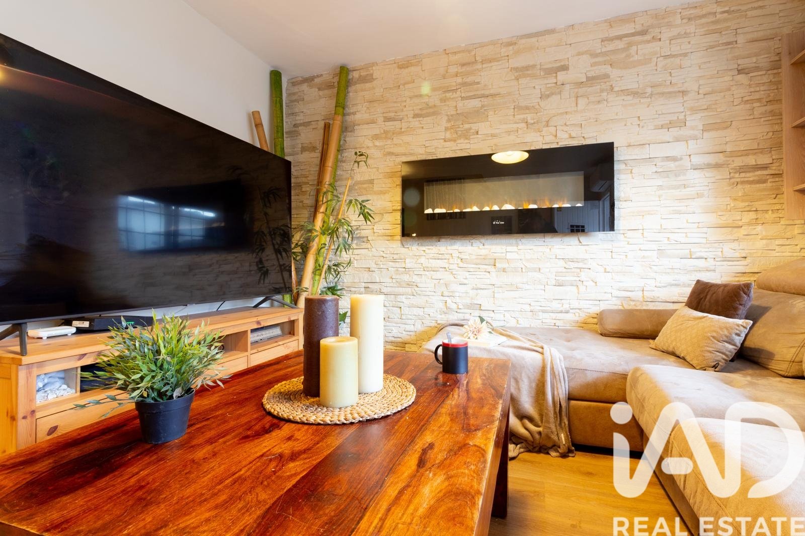 Kaupunkipientalo Castelldefels, Barcelona, Espanja 3 makuuhuonetta, 94 m2 No. 172424