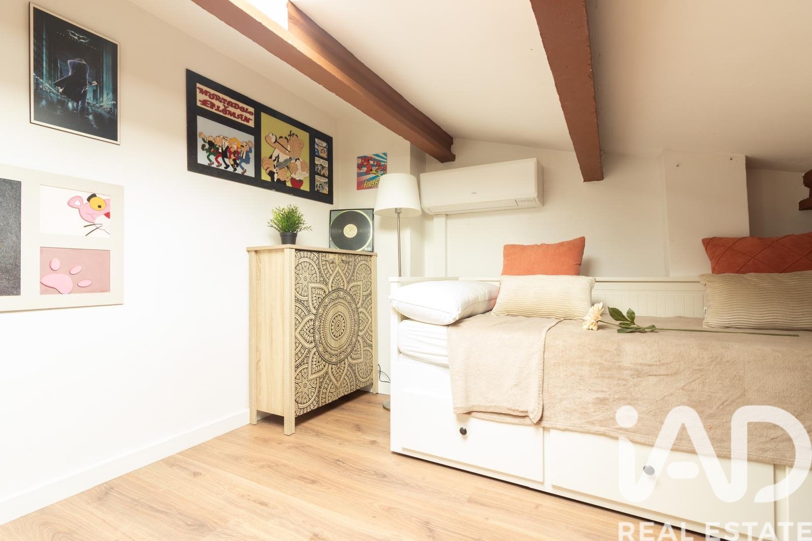 Kaupunkipientalo Castelldefels, Barcelona, Espanja 3 makuuhuonetta, 94 m2 No. 172424