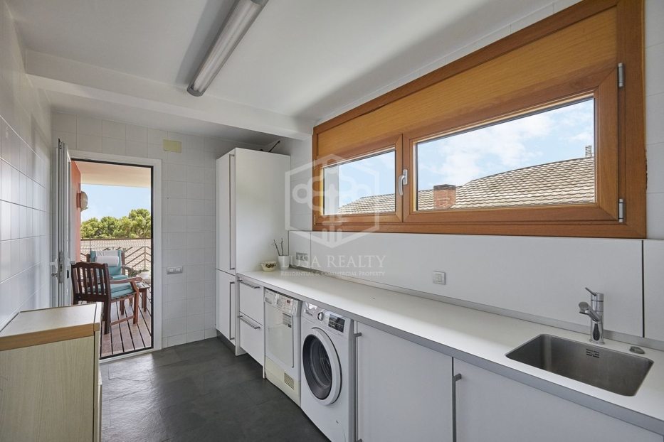 Willa w Castelldefels, Barcelona, Hiszpania 6 sypialni, 640 mkw. nr 78323