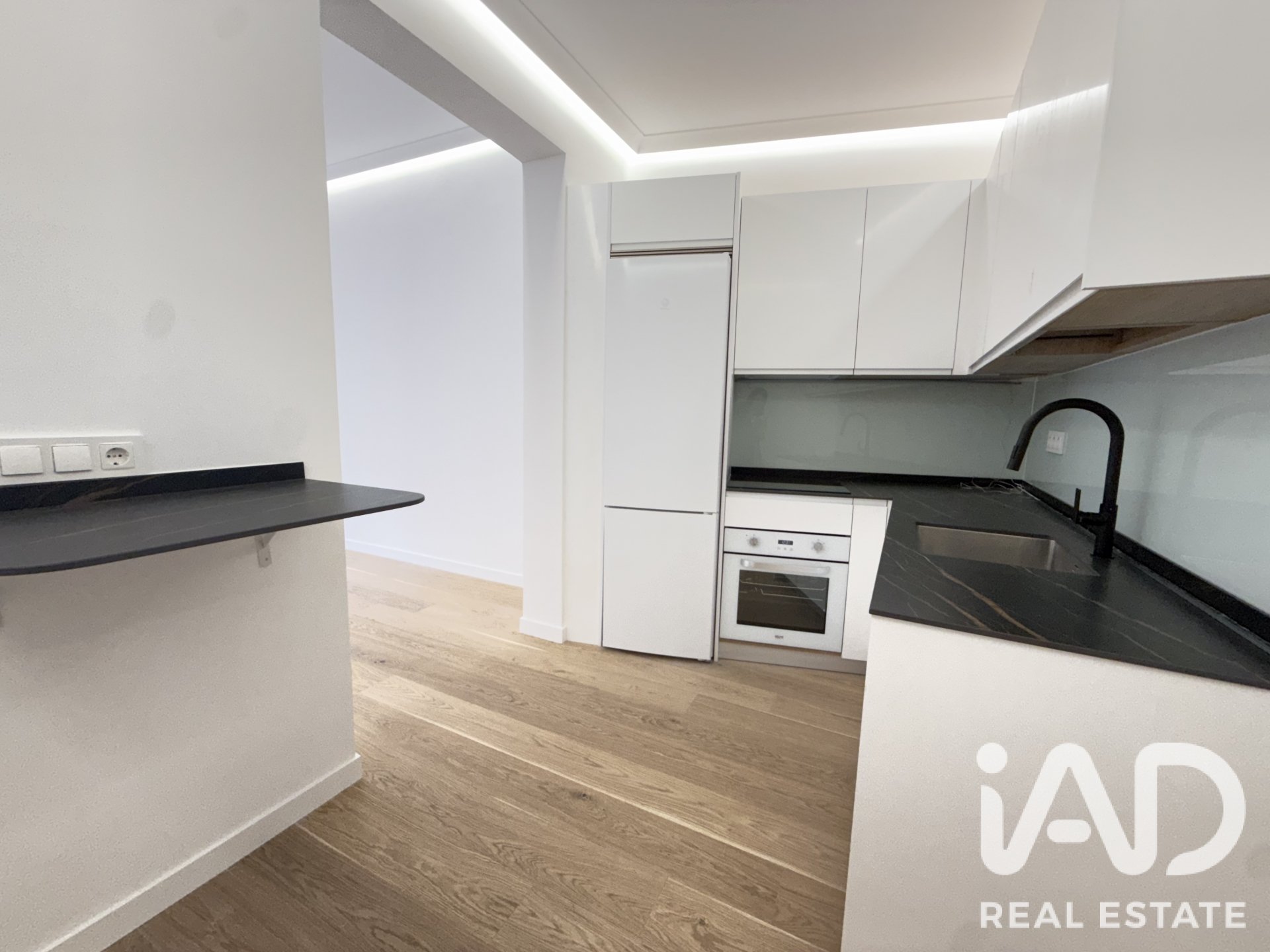 Dzīvoklis Madrid, Spānijā 2 istabas, 70 m2 Nr. 195083