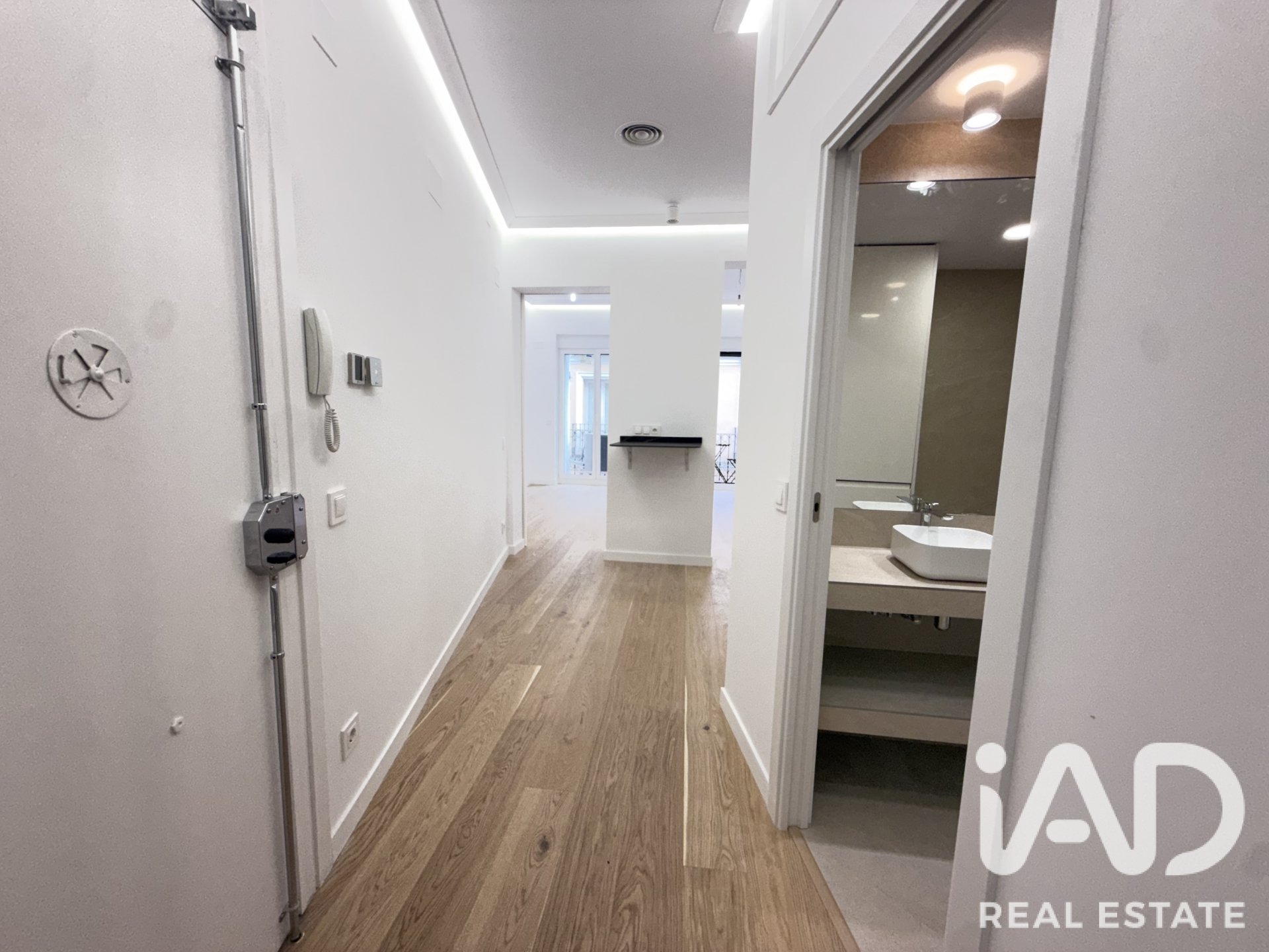 Dzīvoklis Madrid, Spānijā 2 istabas, 70 m2 Nr. 195083
