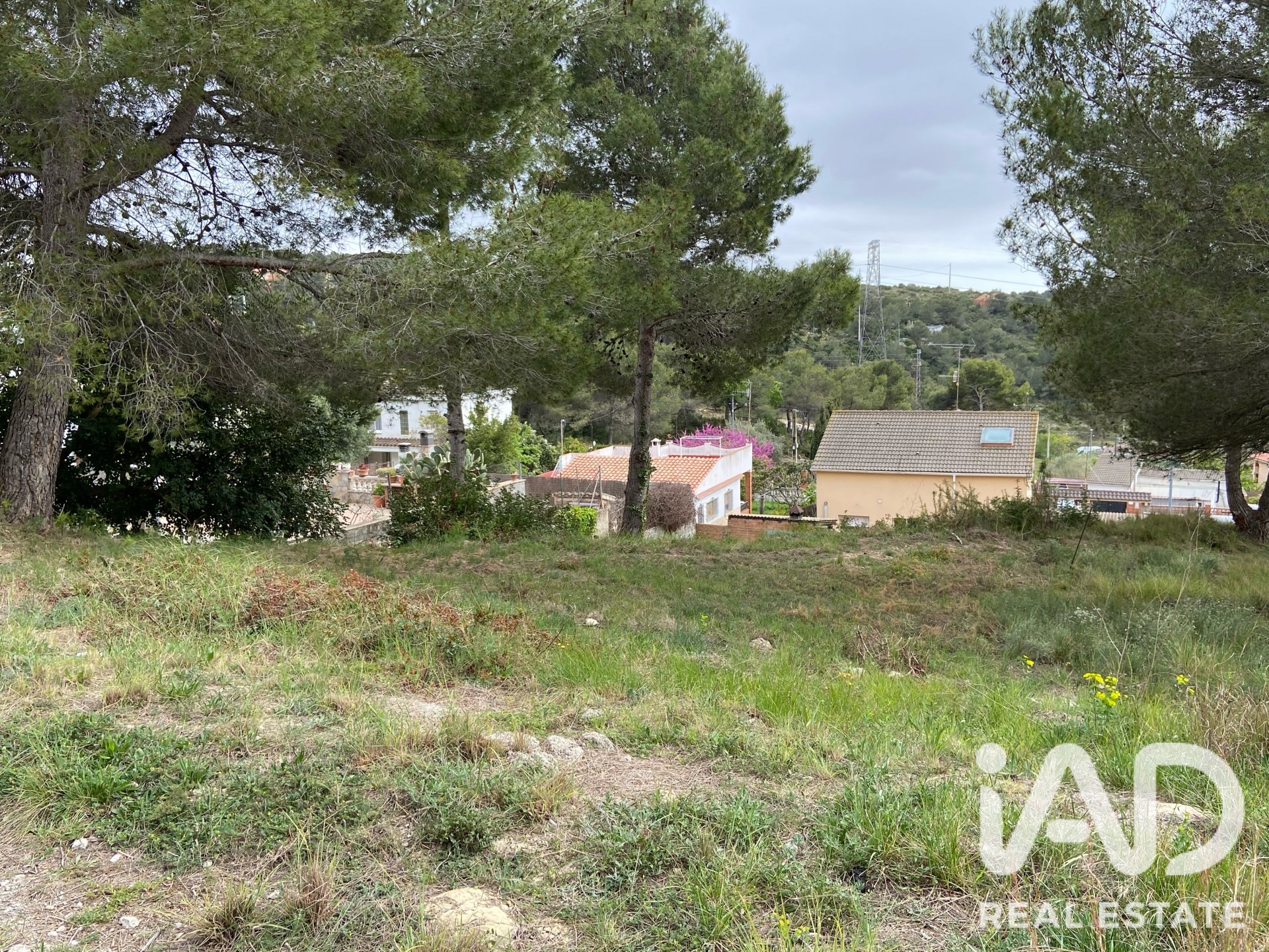 Land plot in Canyelles, Barcelona, Spain 500 sq.m. No. 195101