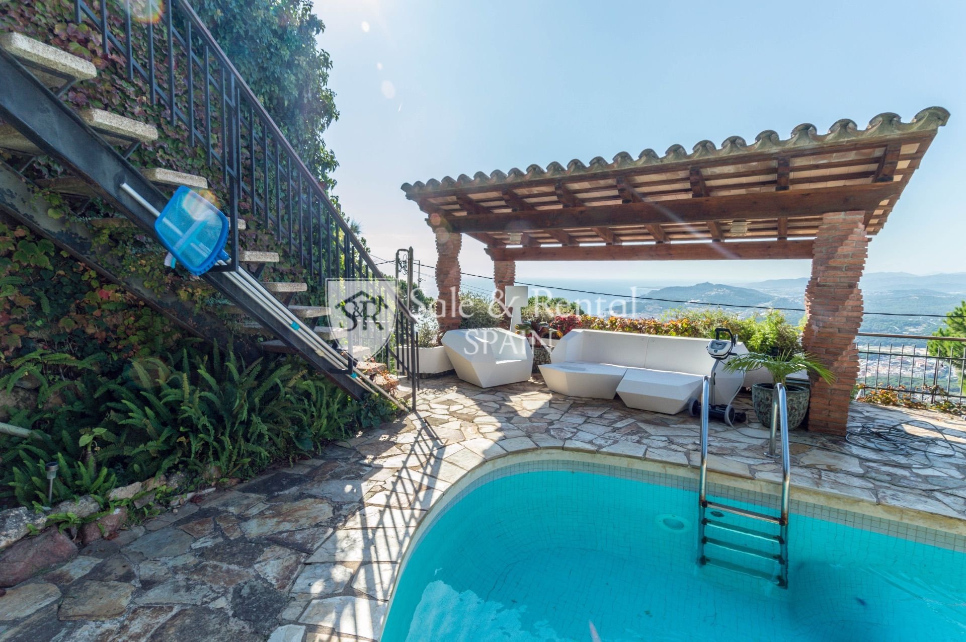 Zemes gabals Lloret de Mar, Girona, Spānijā 1007 m2 Nr. 166403