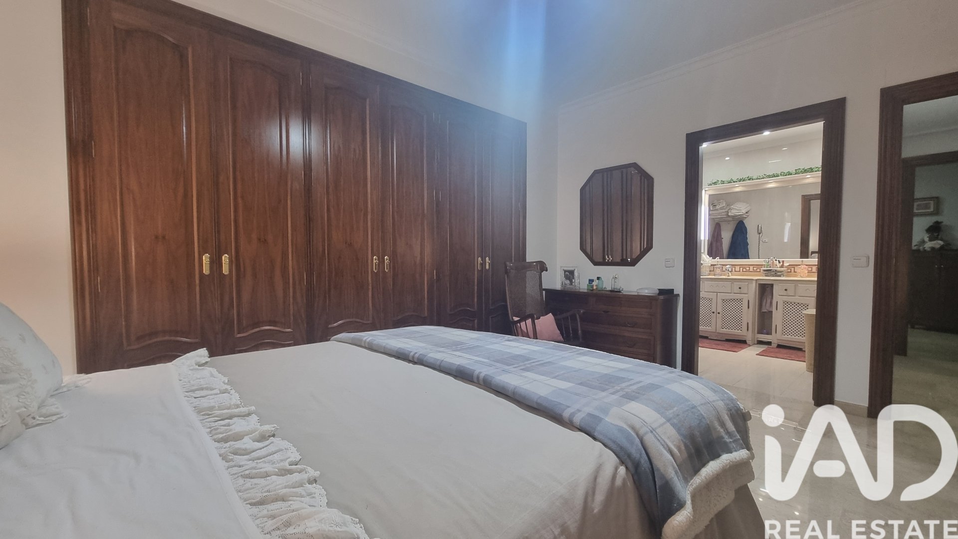 Appartamento a Torrevieja, Alicante, Spagna 3 camere da letto, 185 mq. N° 152805