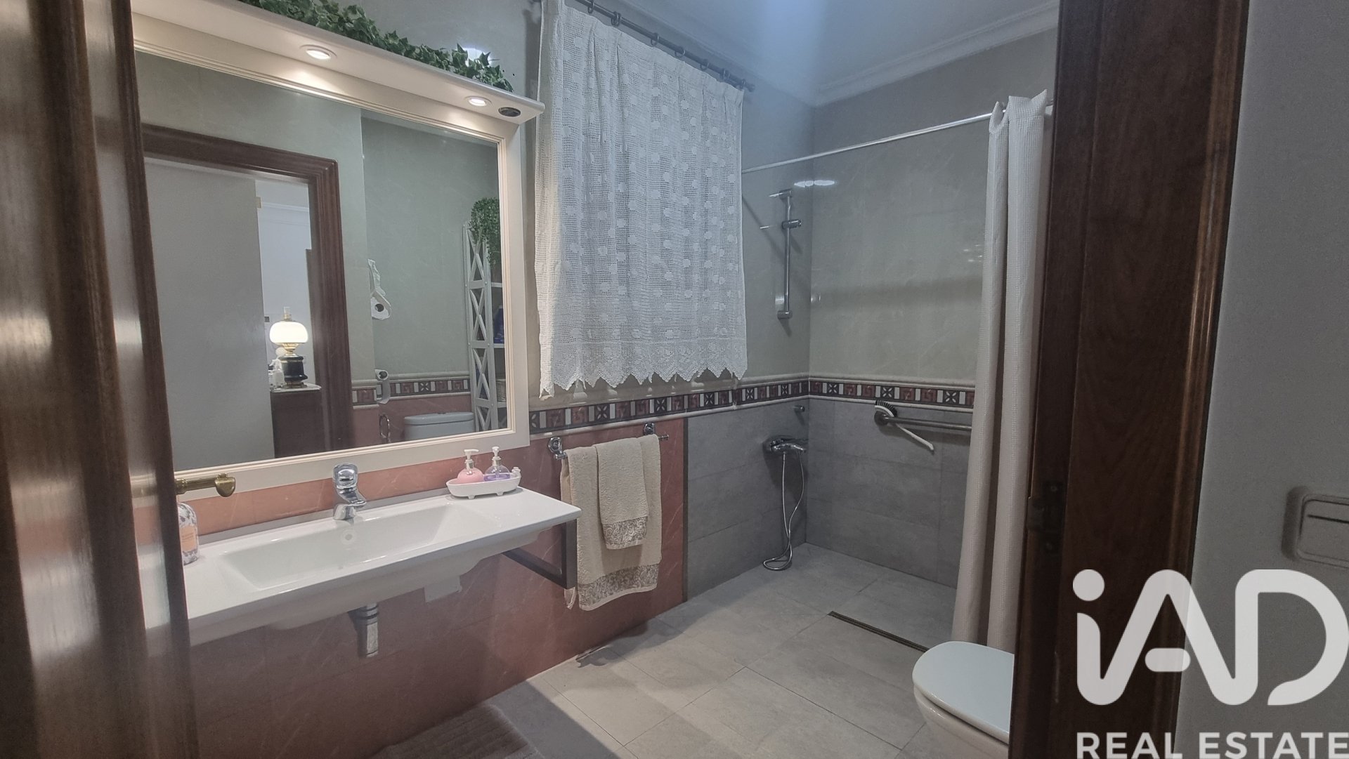 Appartamento a Torrevieja, Alicante, Spagna 3 camere da letto, 185 mq. N° 152805