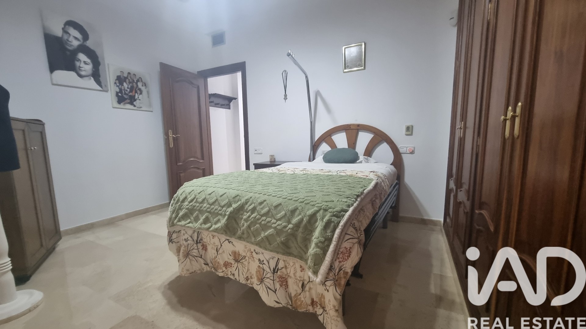 Appartamento a Torrevieja, Alicante, Spagna 3 camere da letto, 185 mq. N° 152805