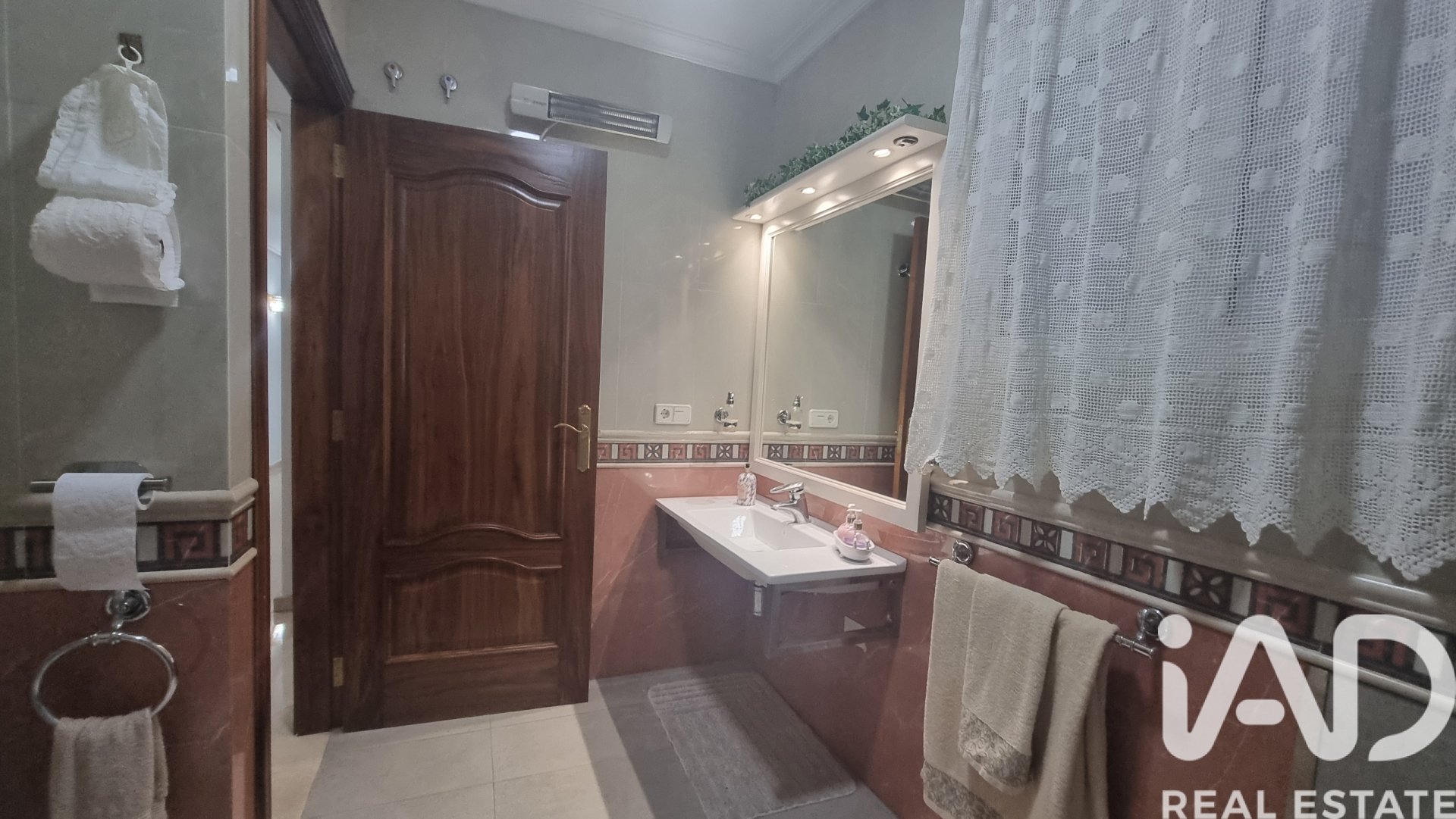 Appartamento a Torrevieja, Alicante, Spagna 3 camere da letto, 185 mq. N° 152805