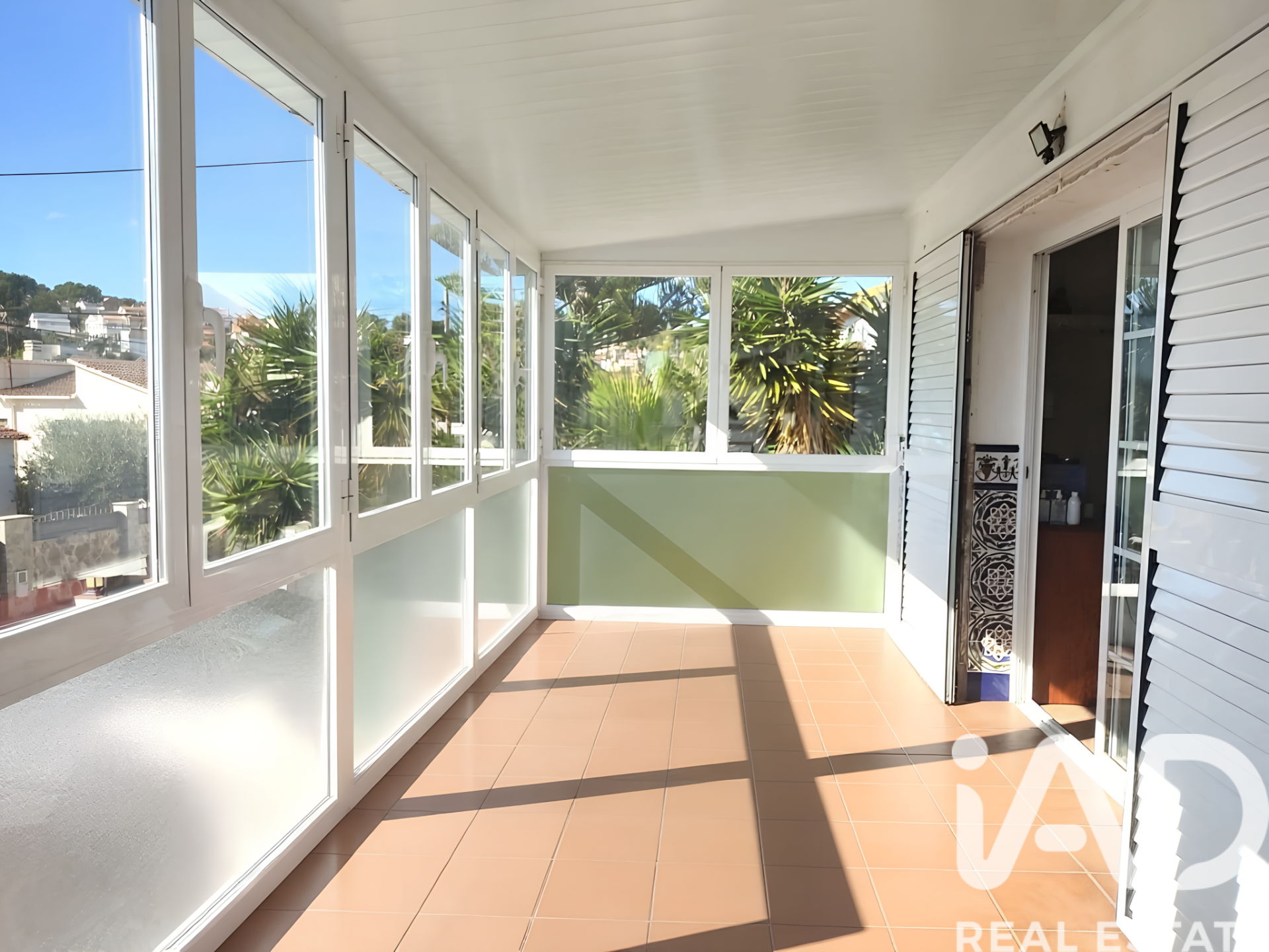 Talo La Pobla De Montornes, Tarragona, Espanja 3 makuuhuonetta, 183 m2 No. 152806