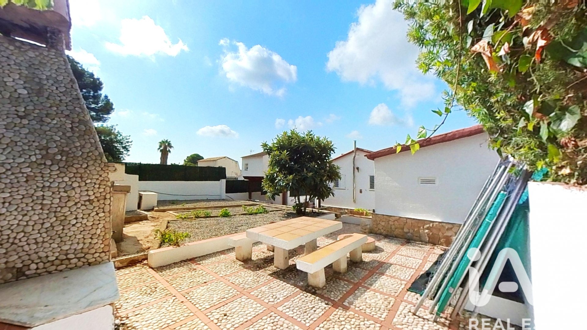 Talo La Pobla De Montornes, Tarragona, Espanja 3 makuuhuonetta, 183 m2 No. 152806