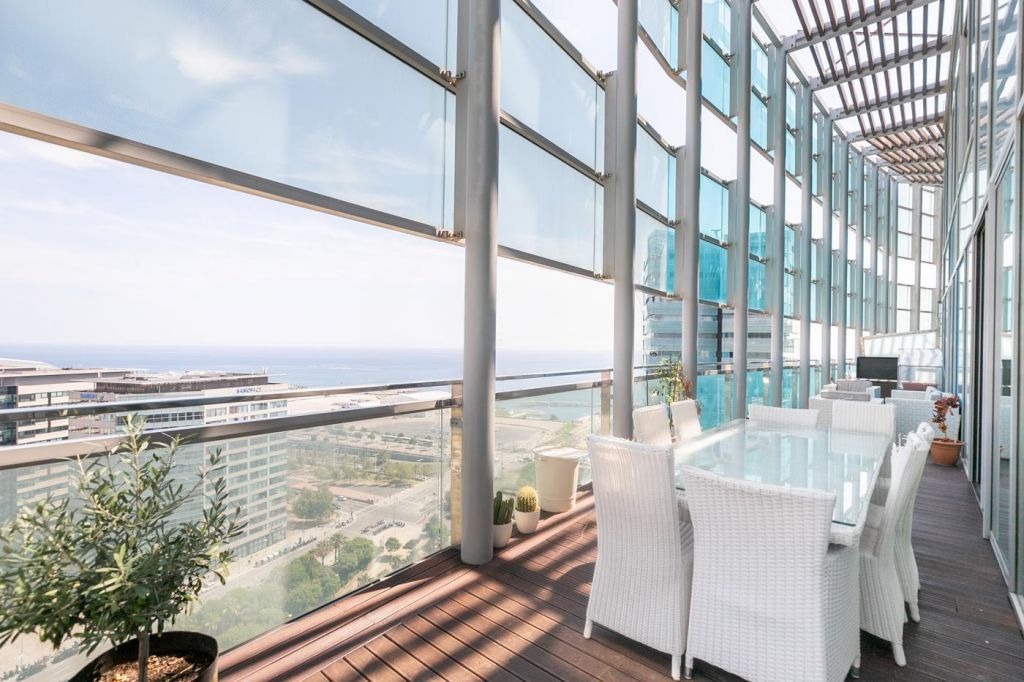 Dzīvoklis Barcelona, Spānijā 3 istabas,  Nr. 140944