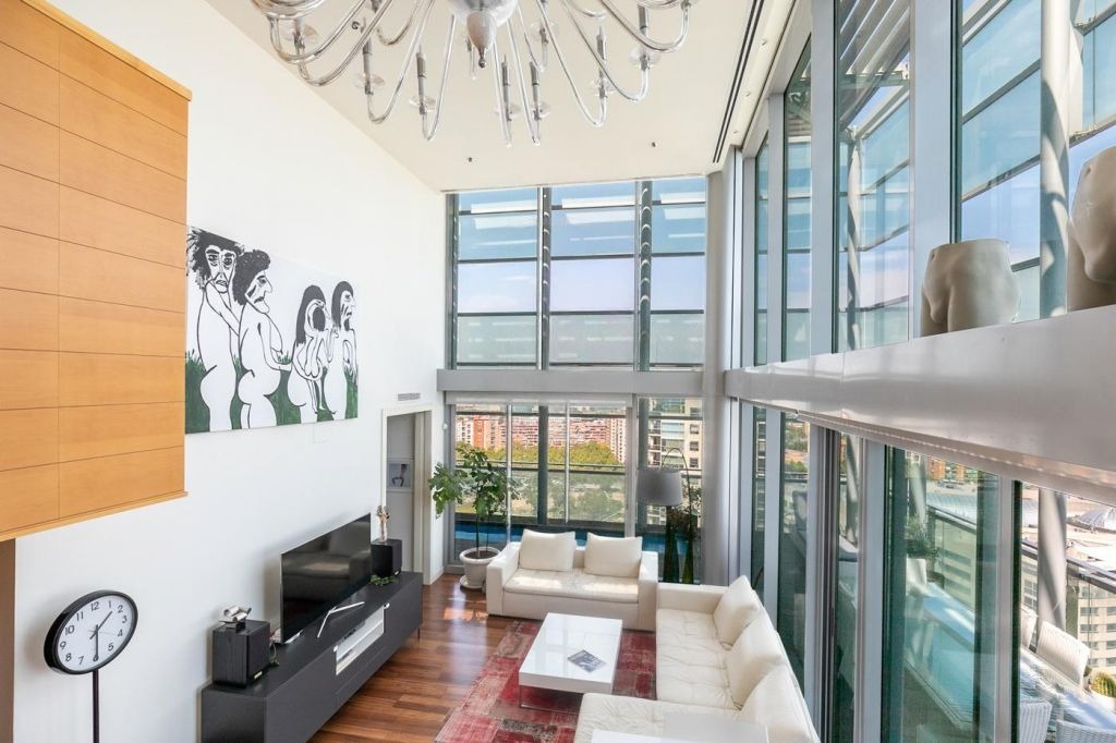 Dzīvoklis Barcelona, Spānijā 3 istabas,  Nr. 140944
