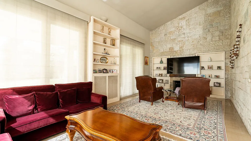 Talo Barcelona, Espanja 5 makuuhuonetta, 511 m2 No. 140946