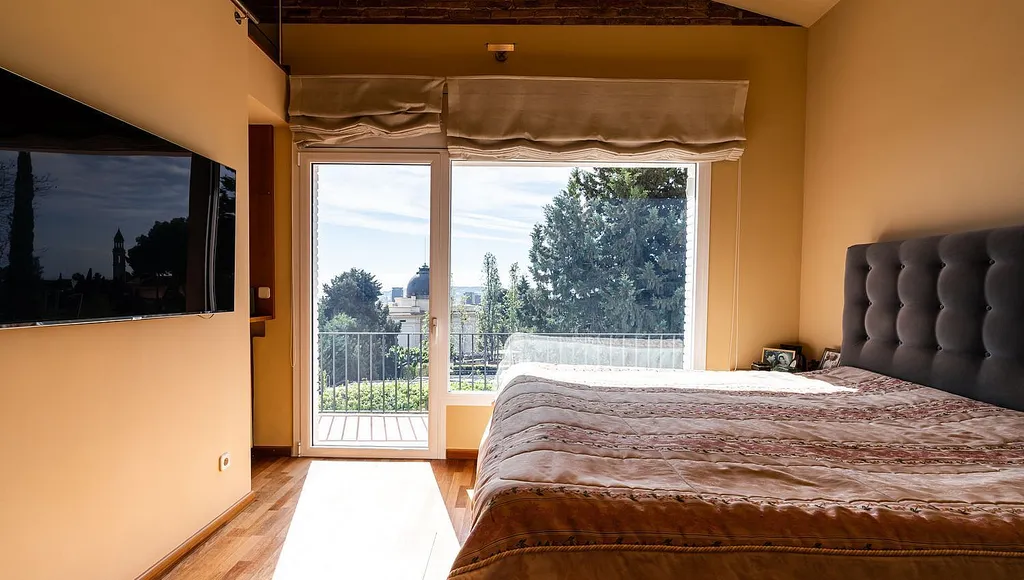 Talo Barcelona, Espanja 5 makuuhuonetta, 511 m2 No. 140946