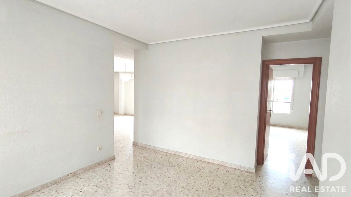 Apartament w Castellon de la Plana, Castellon, Hiszpania 5 sypialni, 189 mkw. nr 188040