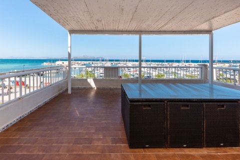 Huvila Can Picafort, Mallorca, Espanja 7 makuuhuonetta, 273 m2 No. 78165