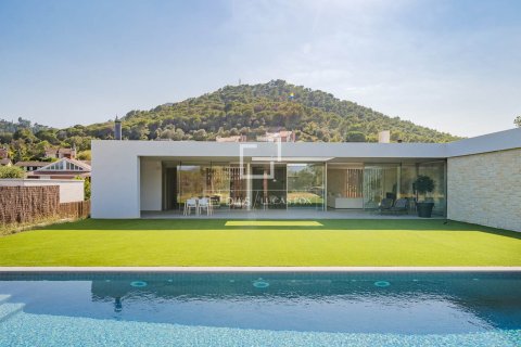 Villa Vallromanes, Barcelona, Spānijā 4 istabas, 456 m2 Nr. 150851