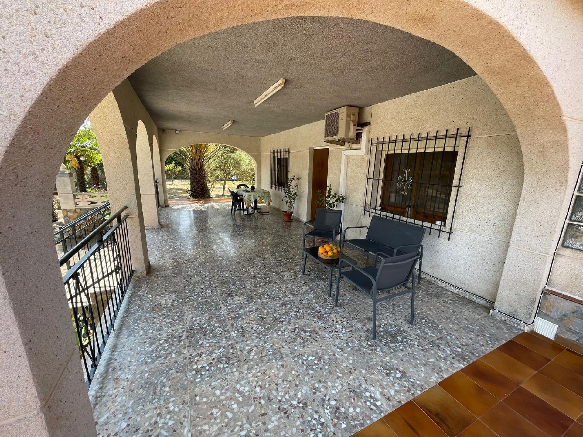 Villa a Alicante, Spagna 5 camere da letto, 130 mq. N° 168423