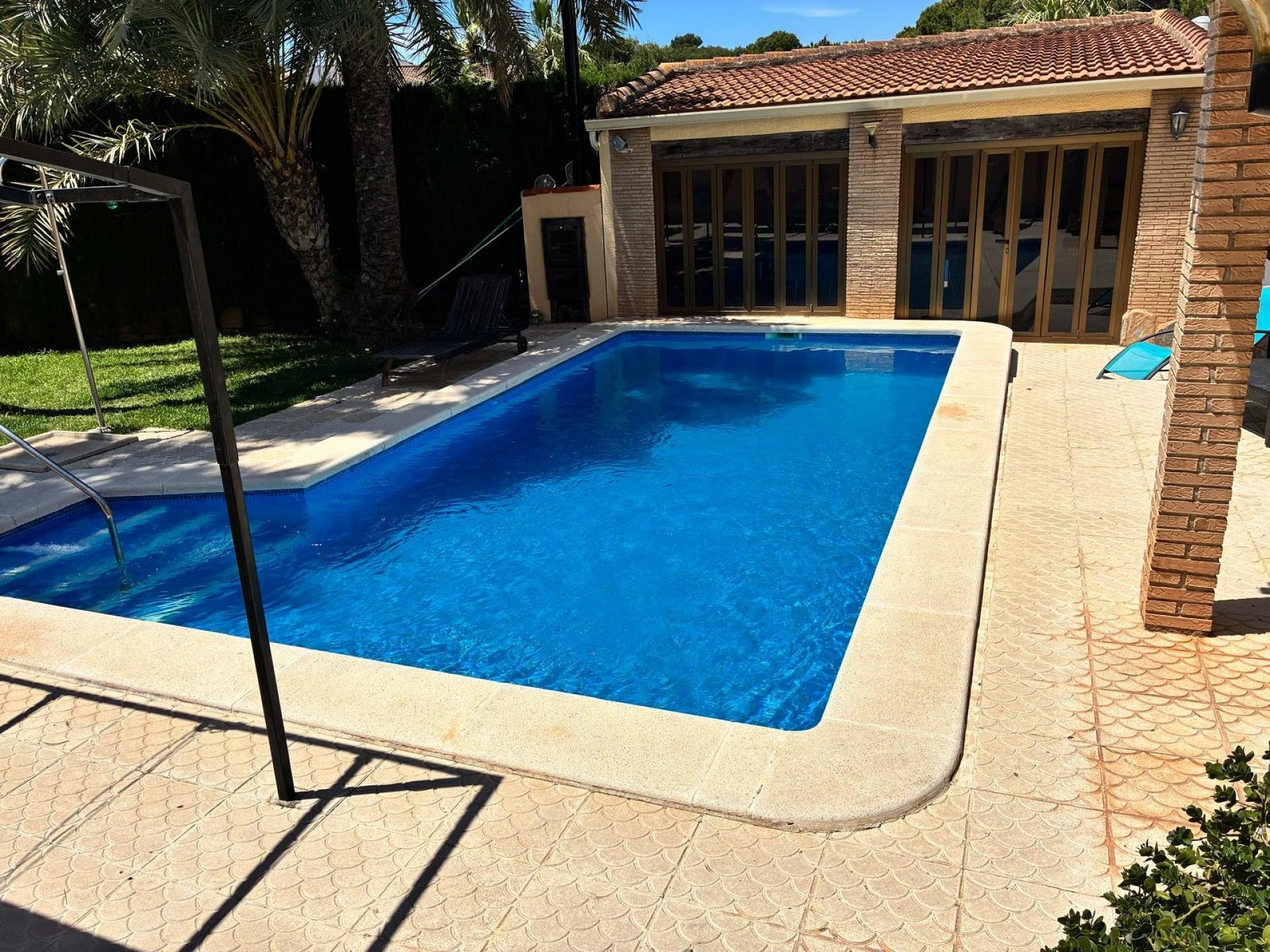Villa en Los Balcones, Alicante, España 4 dormitorios, 257 m2 No. 168426