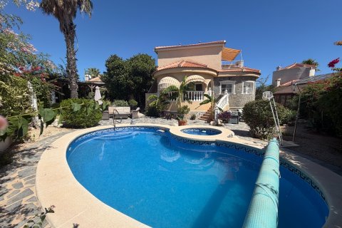 Villa i Rojales, Alicante, Spanien 3 sovrum, 115 kvm. Nr. 196178