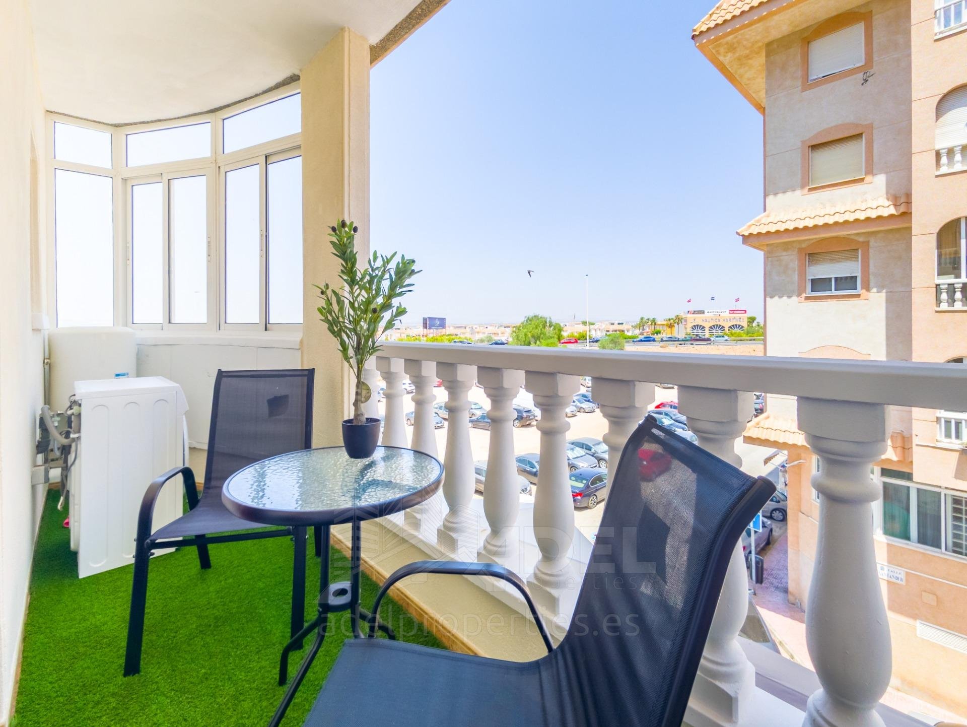Huoneisto Torrevieja, Alicante, Espanja 3 makuuhuonetta, 75 m2 No. 196181