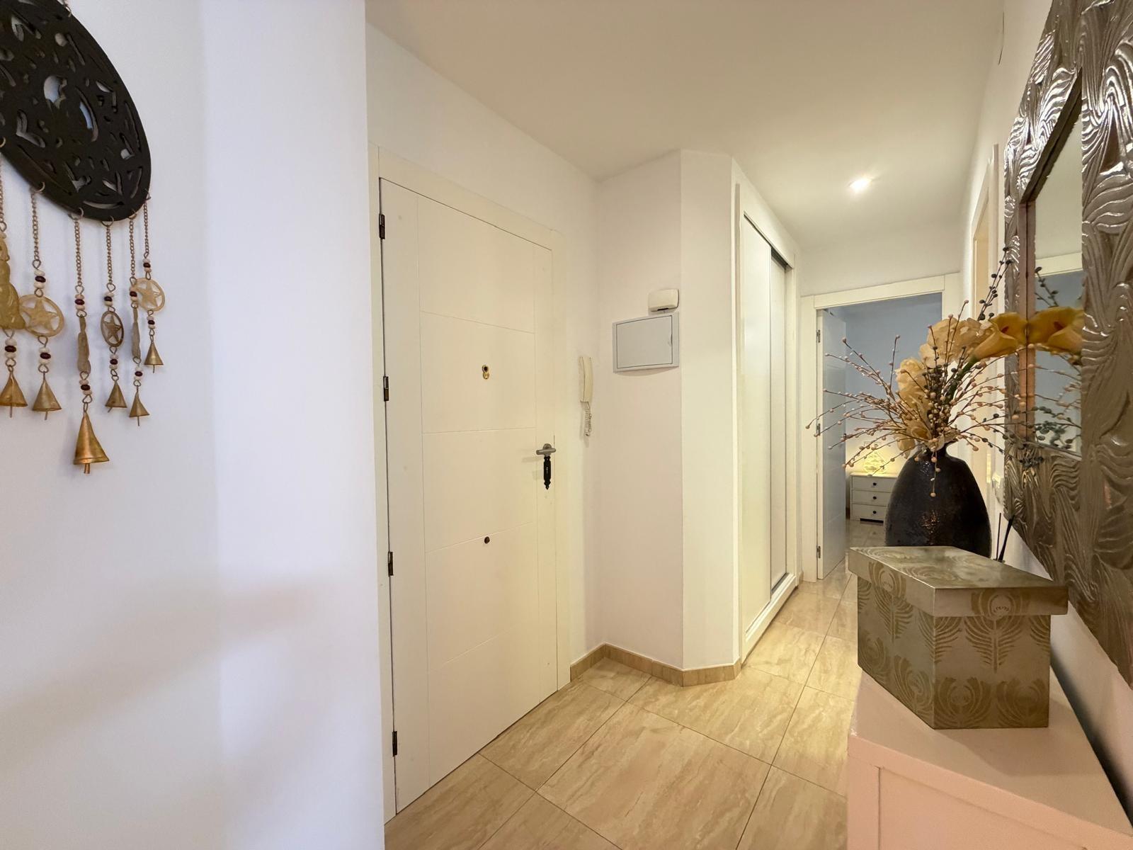 Apartment in Torrevieja, Alicante, Spain 2 bedrooms, 54 sq.m. No. 196182