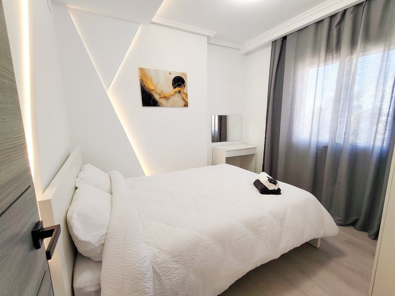 Huoneisto Torrevieja, Alicante, Espanja 3 makuuhuonetta, 75 m2 No. 196177