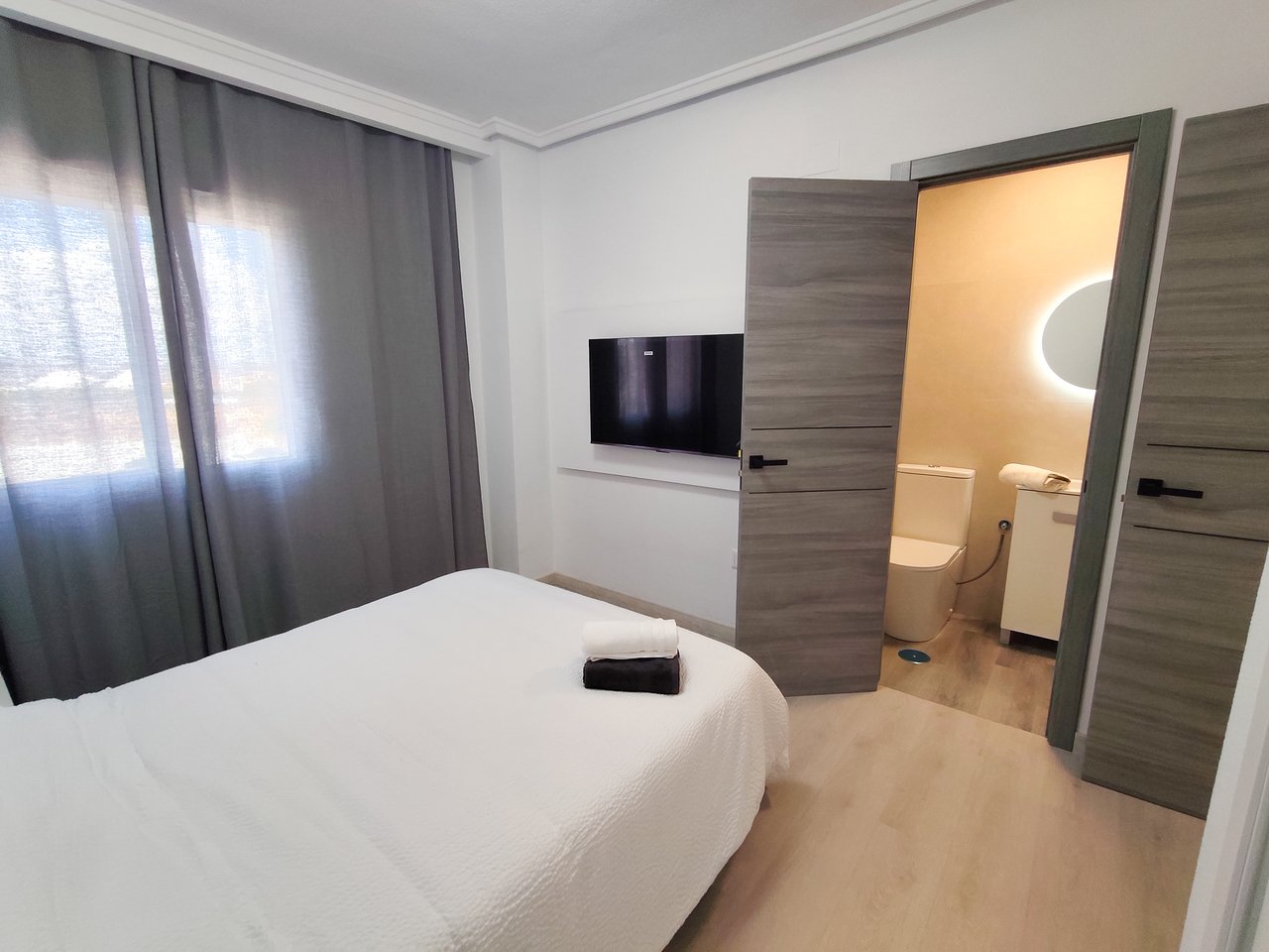 Huoneisto Torrevieja, Alicante, Espanja 3 makuuhuonetta, 75 m2 No. 196177