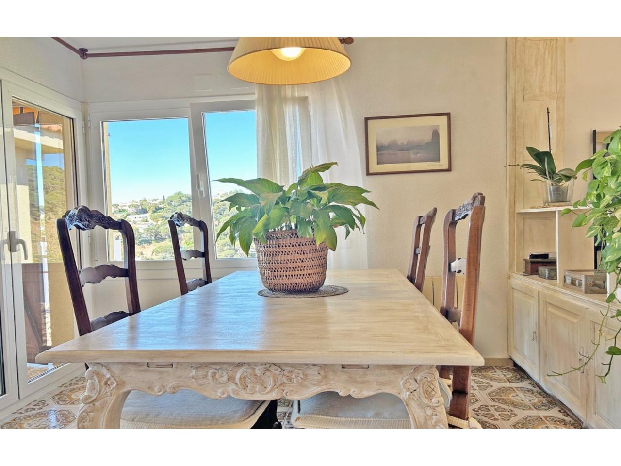 Dom w Lloret de Mar, Girona, Hiszpania 4 sypialnie,  nr 140821