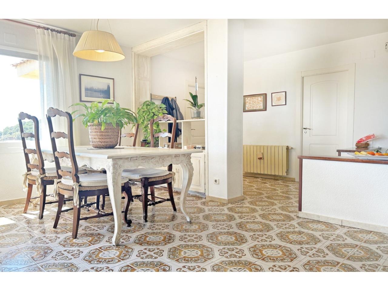 Dom w Lloret de Mar, Girona, Hiszpania 4 sypialnie,  nr 140821