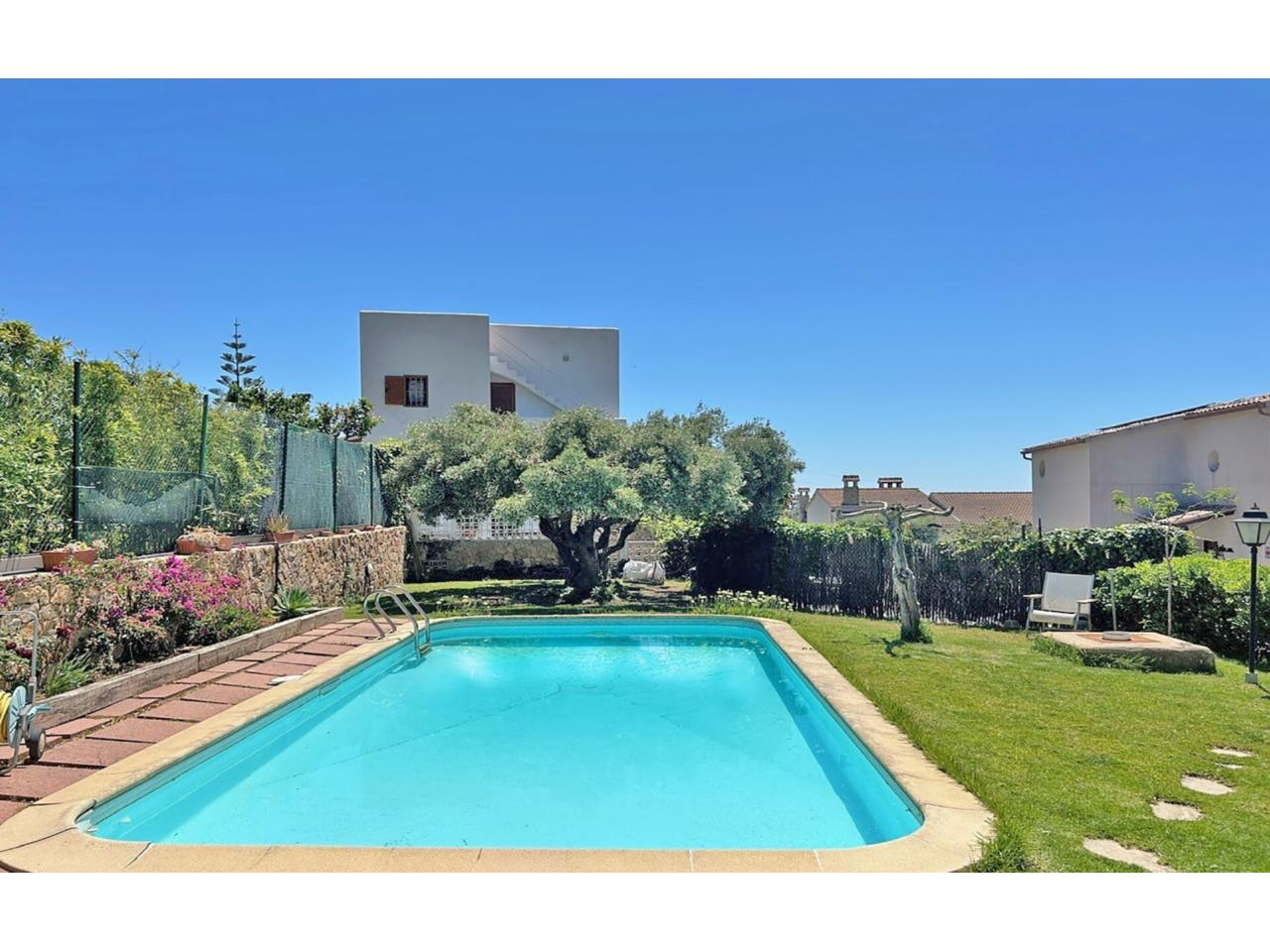 Dom w Lloret de Mar, Girona, Hiszpania 4 sypialnie,  nr 140821