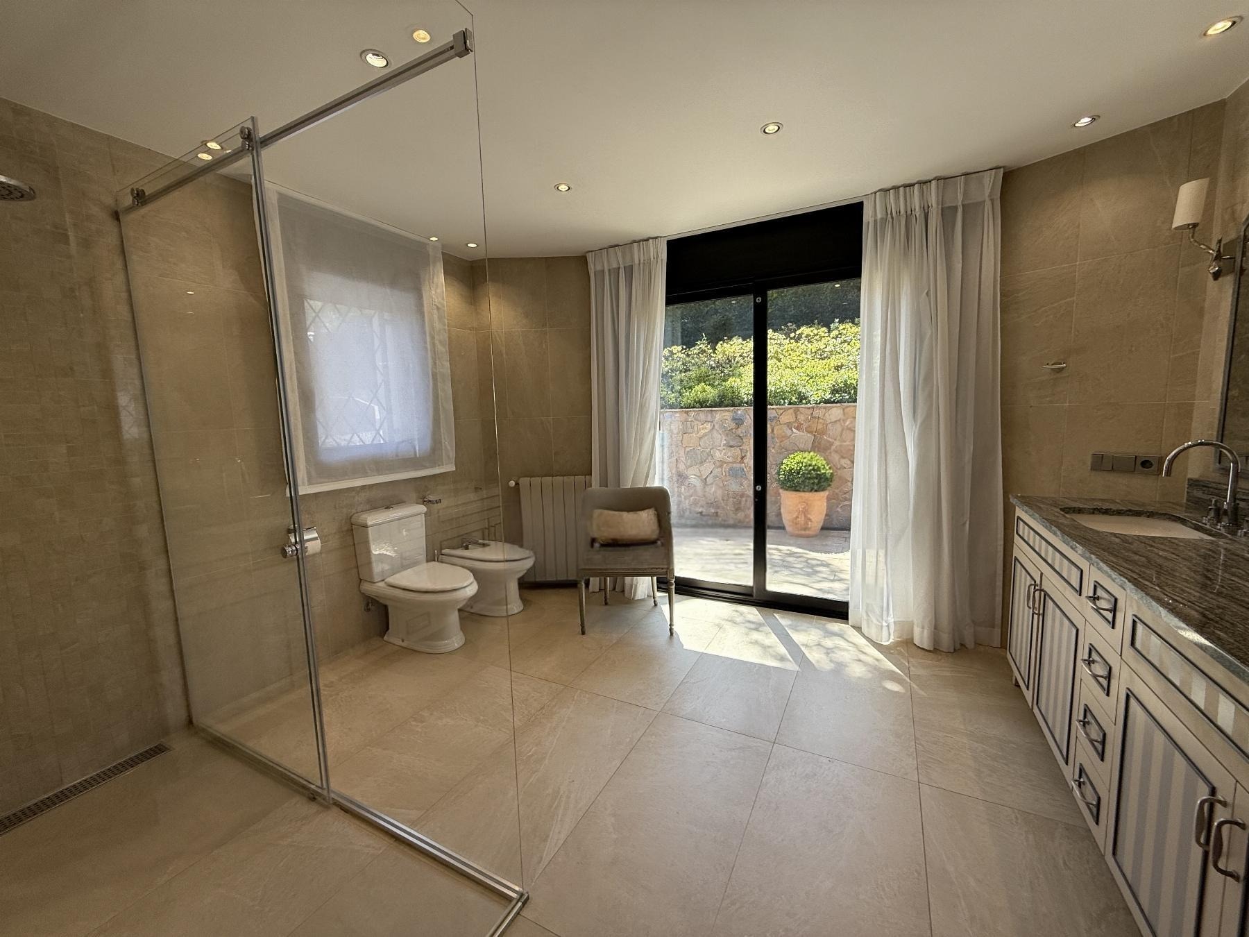 House à Santa Cristina d'Aro, Girona, Espagne 5 chambres, 895 m2 No. 140824