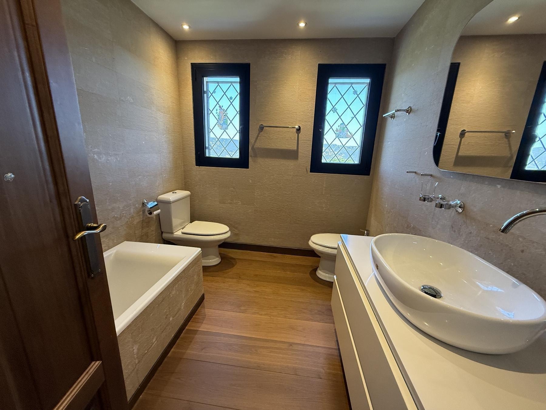 House à Santa Cristina d'Aro, Girona, Espagne 5 chambres, 895 m2 No. 140824