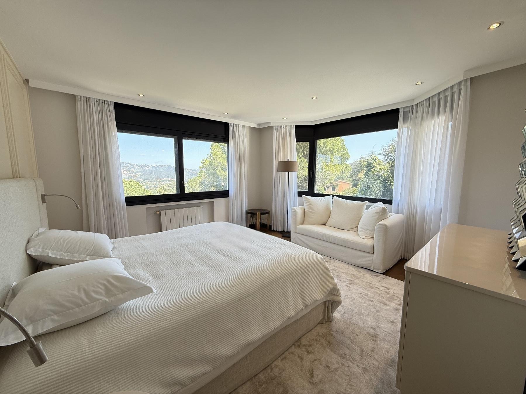 House à Santa Cristina d'Aro, Girona, Espagne 5 chambres, 895 m2 No. 140824