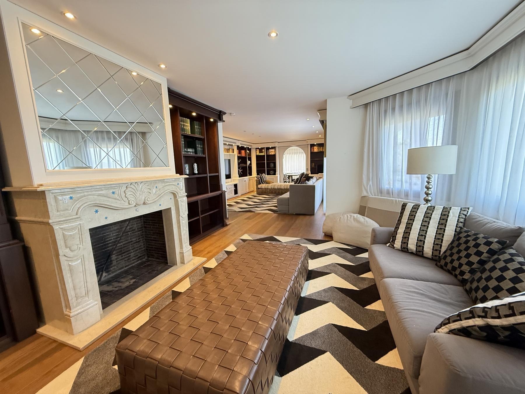 House à Santa Cristina d'Aro, Girona, Espagne 5 chambres, 895 m2 No. 140824