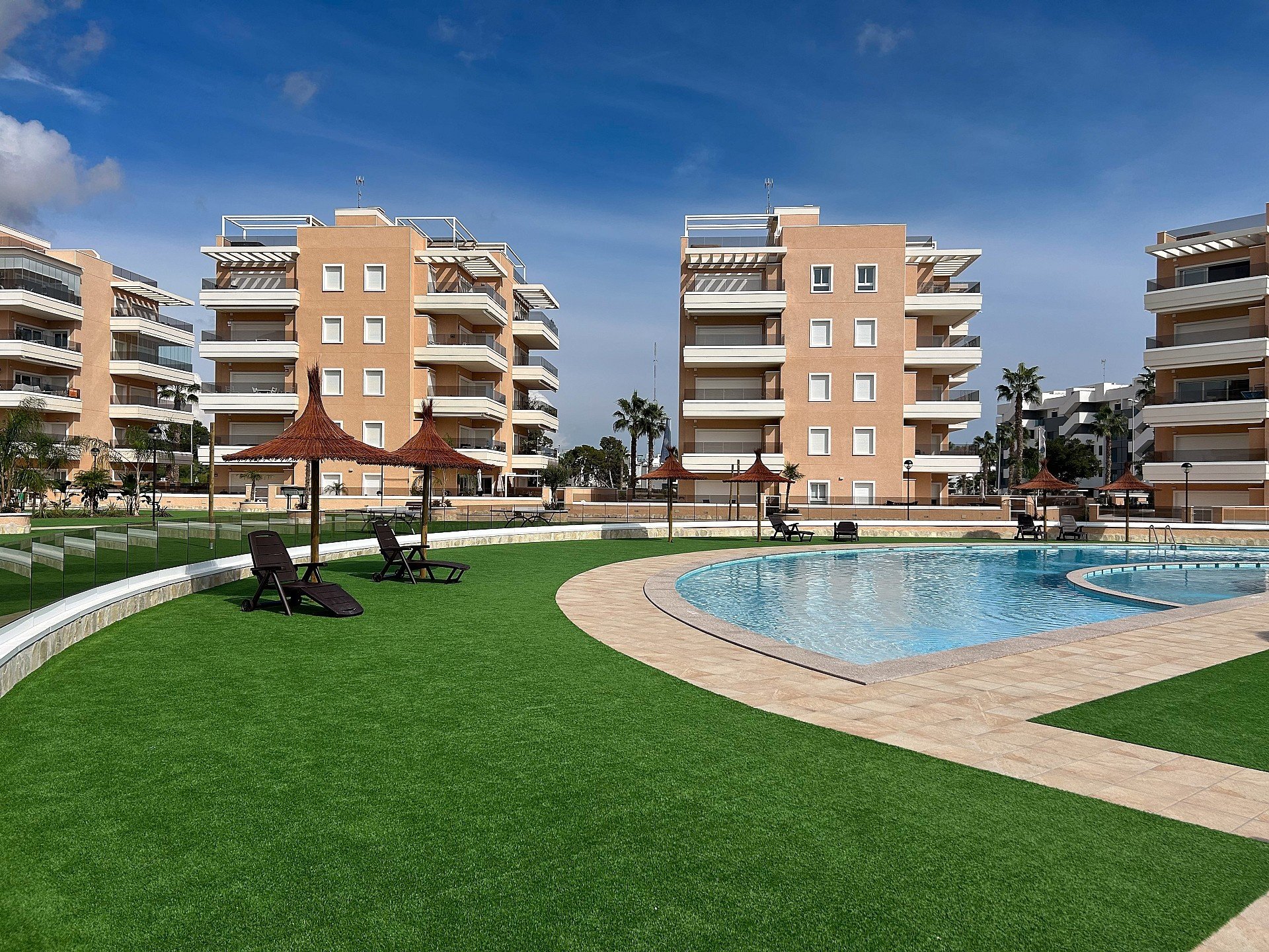 Villa i Guardamar del Segura, Alicante, Spanien 3 sovrum, 101 kvm. Nr. 144039