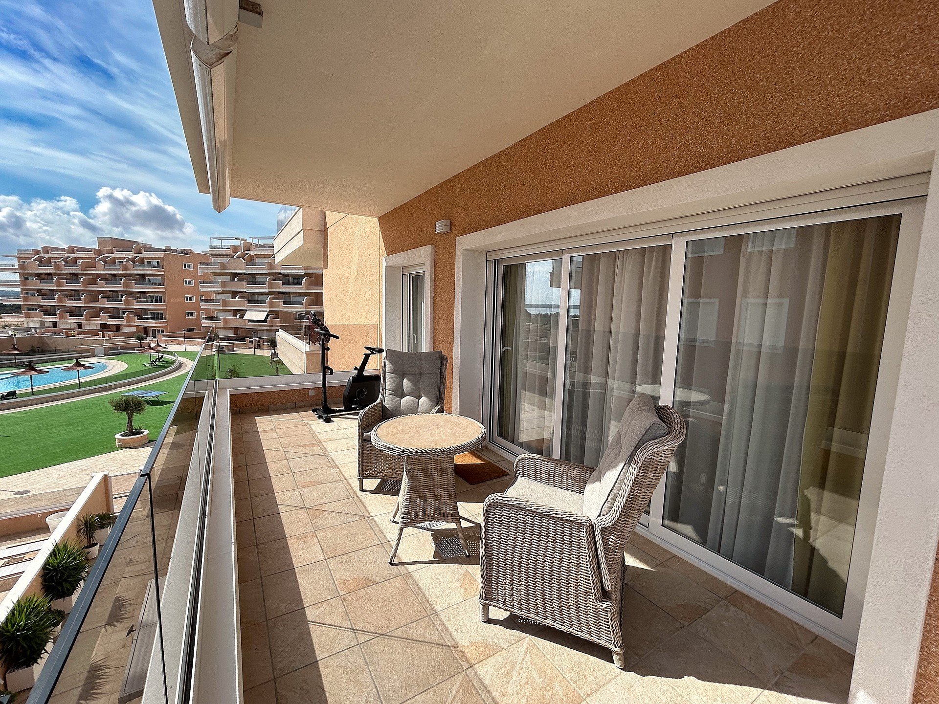 Villa i Guardamar del Segura, Alicante, Spanien 3 sovrum, 101 kvm. Nr. 144039