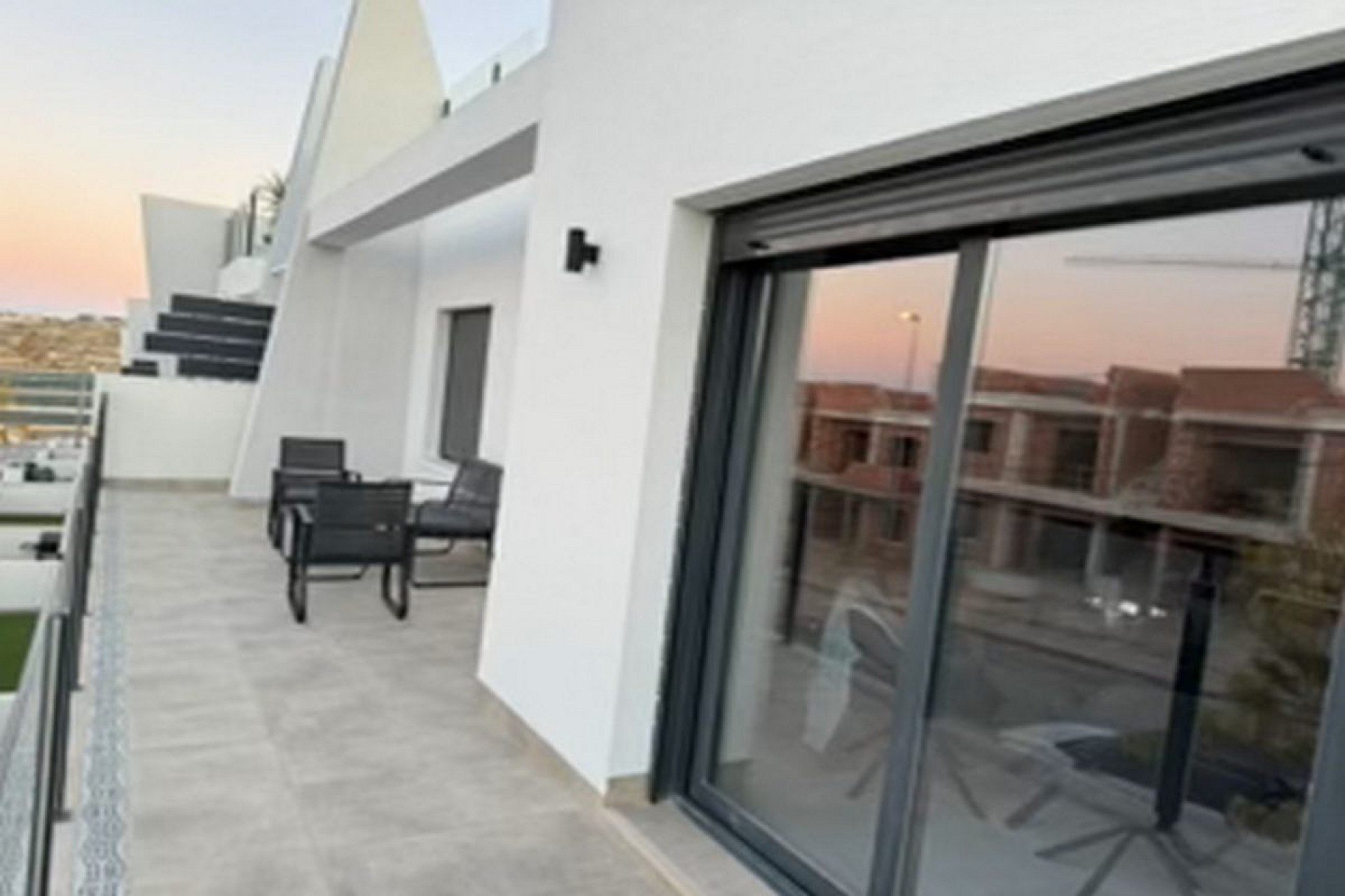 Villa i San Miguel de Salinas, Alicante, Spanien 3 sovrum, 85 kvm. Nr. 144038