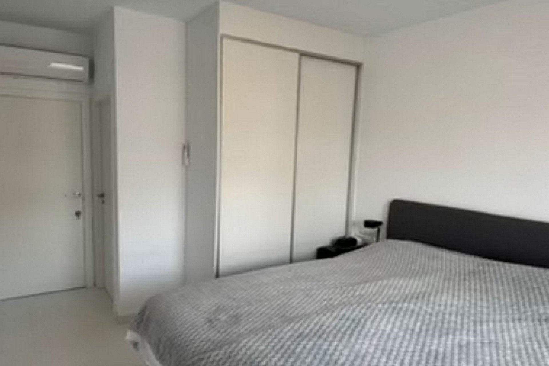 Villa i San Miguel de Salinas, Alicante, Spanien 3 sovrum, 85 kvm. Nr. 144038