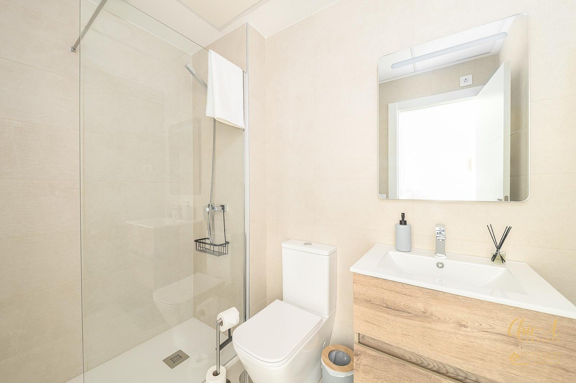 Villa en Pilar de la Horadada, Alicante, España 2 dormitorios, 82 m2 No. 144035