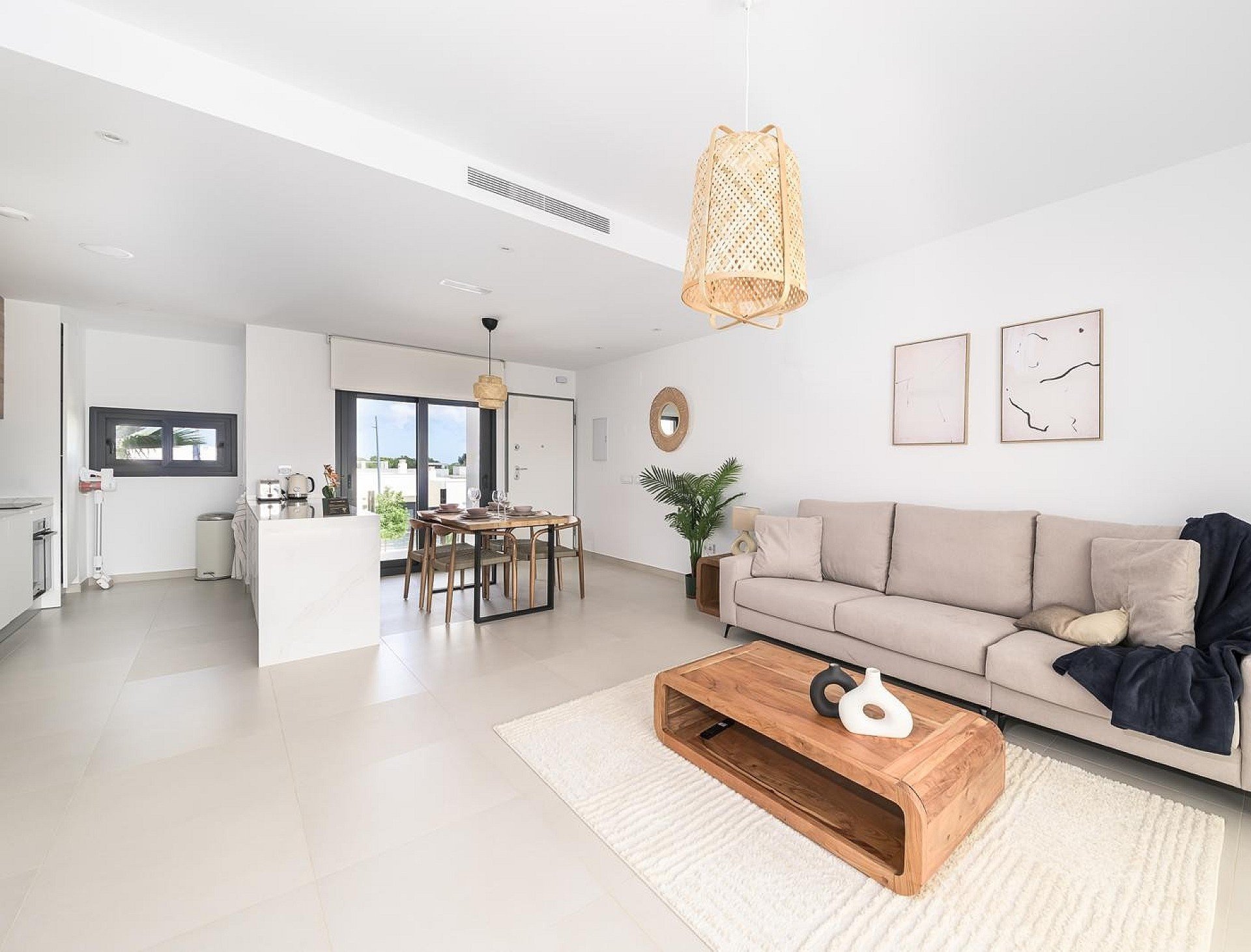 Villa en Pilar de la Horadada, Alicante, España 2 dormitorios, 82 m2 No. 144035