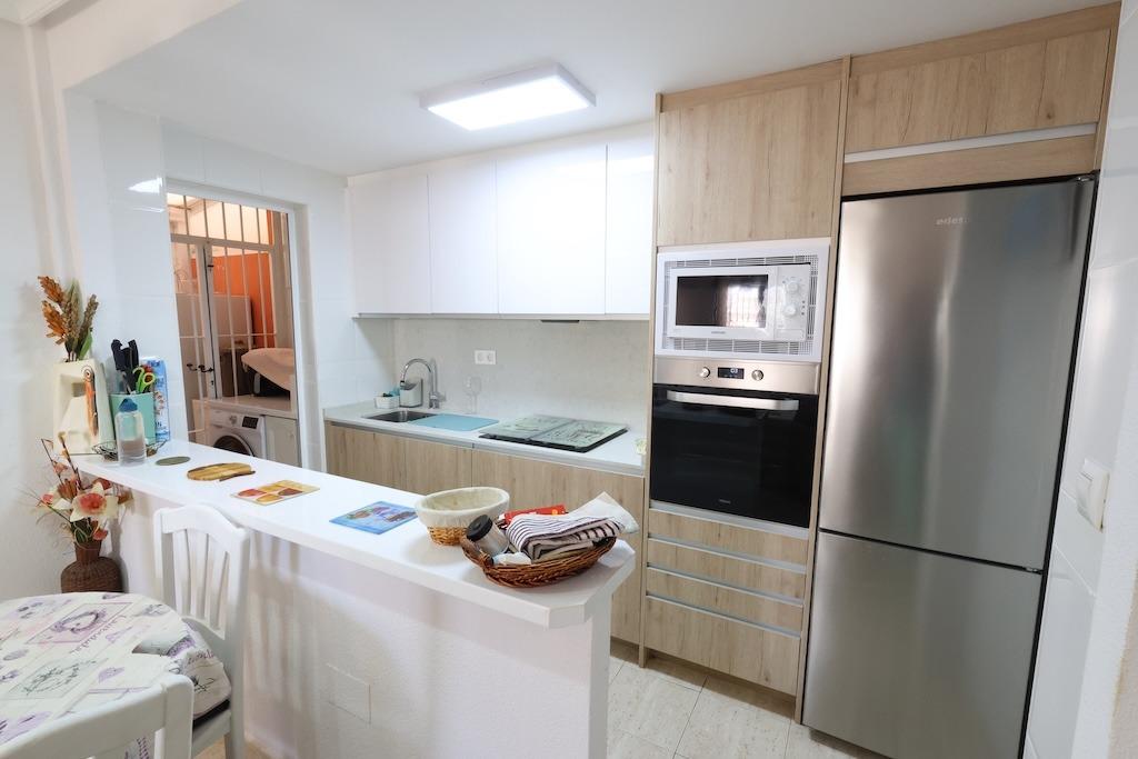 Bungalow à Alicante, Espagne 2 chambres, 85 m2 No. 196268