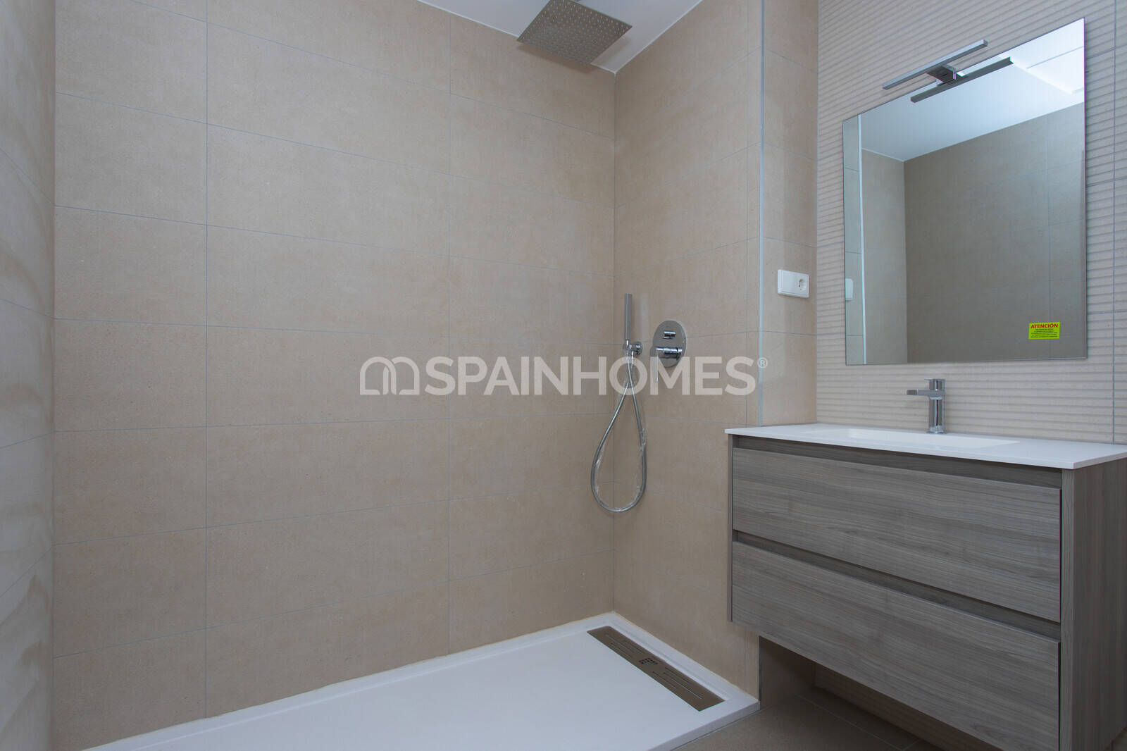 Villa en Monforte del Cid, Alicante, España 3 dormitorios, 125 m2 No. 73250
